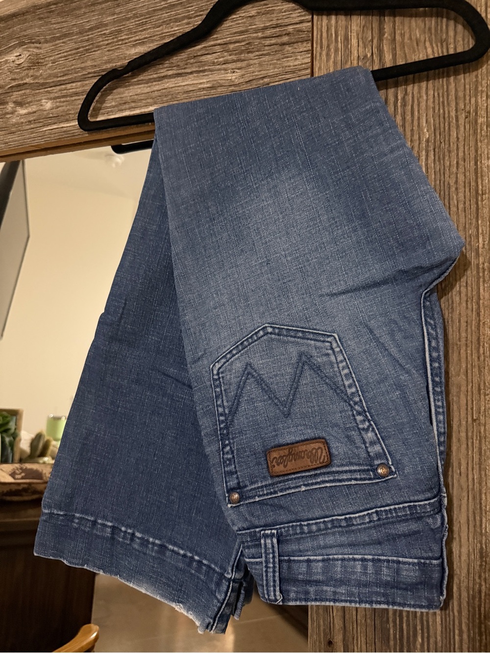 Women’s Wrangler Denim Trousers with Patch